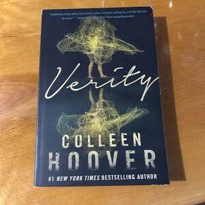 Verity by Colleen Hoover - Dark Blue & Gold Hardcover